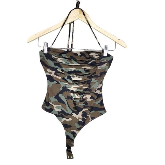 Olivaceous NWT Camouflage Body Suit Top Small - Picture 3 of 12